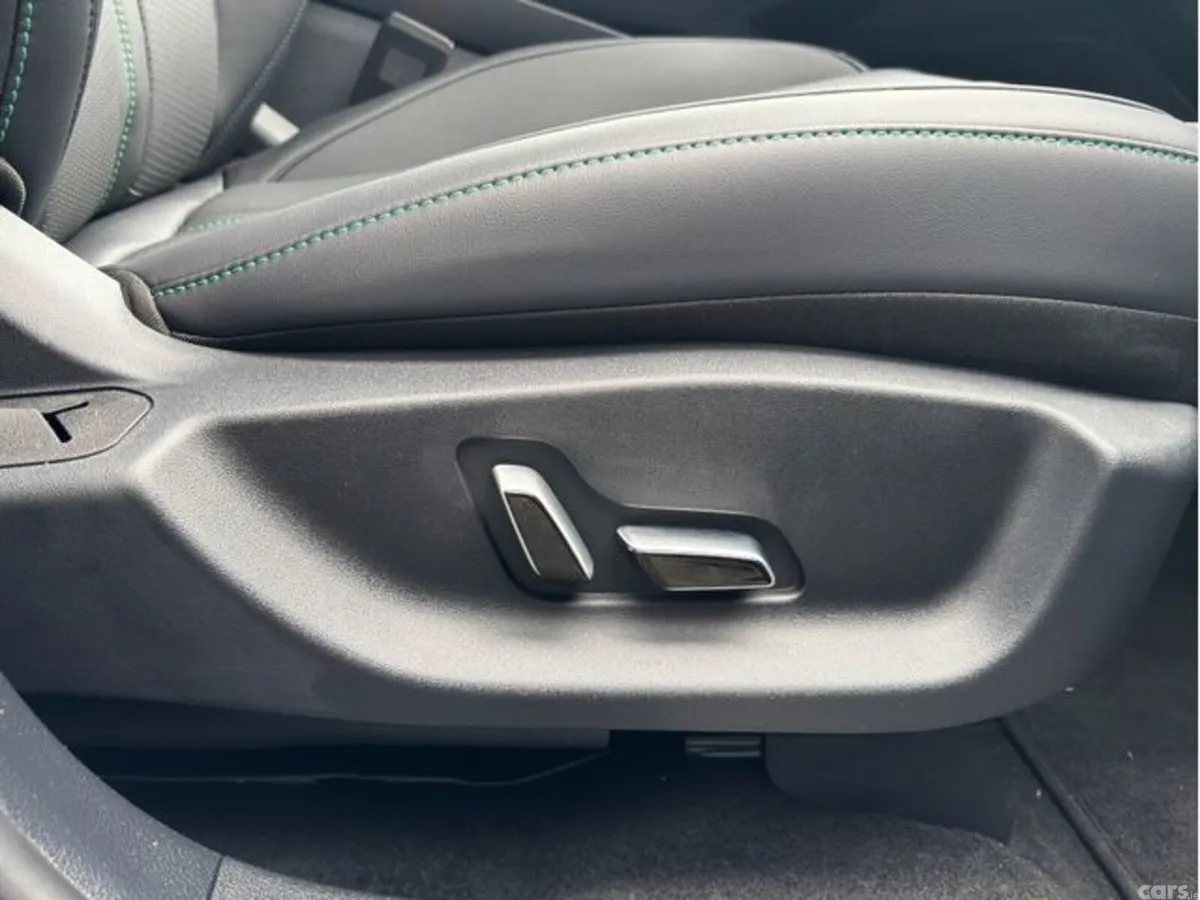 BYD SEAL U SUV, Petrol Plug-in Hybrid, 2026, Blue