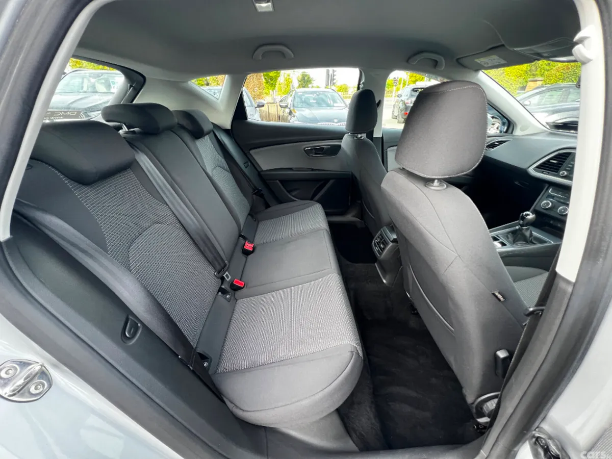SEAT Leon Hatchback, Diesel, 2017, Grey