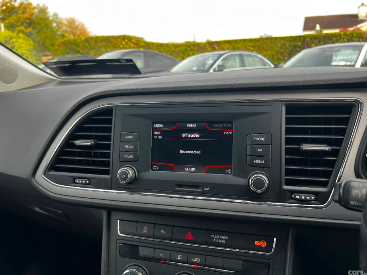 SEAT Leon Hatchback, Diesel, 2017, Grey
