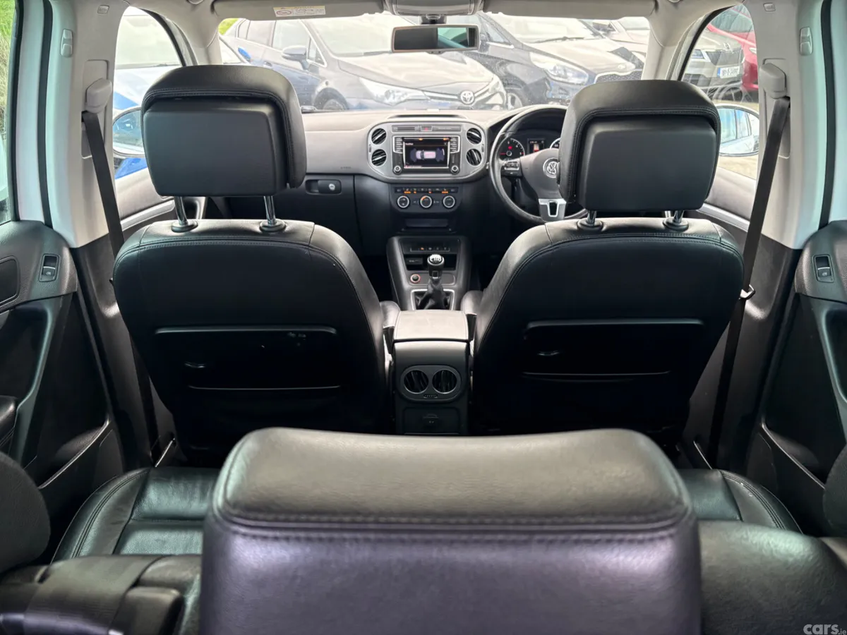 Volkswagen Tiguan SUV, Diesel, 2016, White