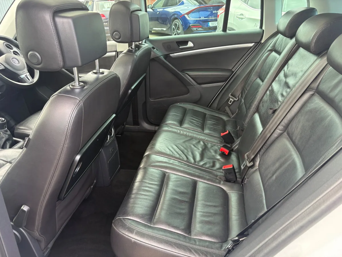 Volkswagen Tiguan SUV, Diesel, 2016, White
