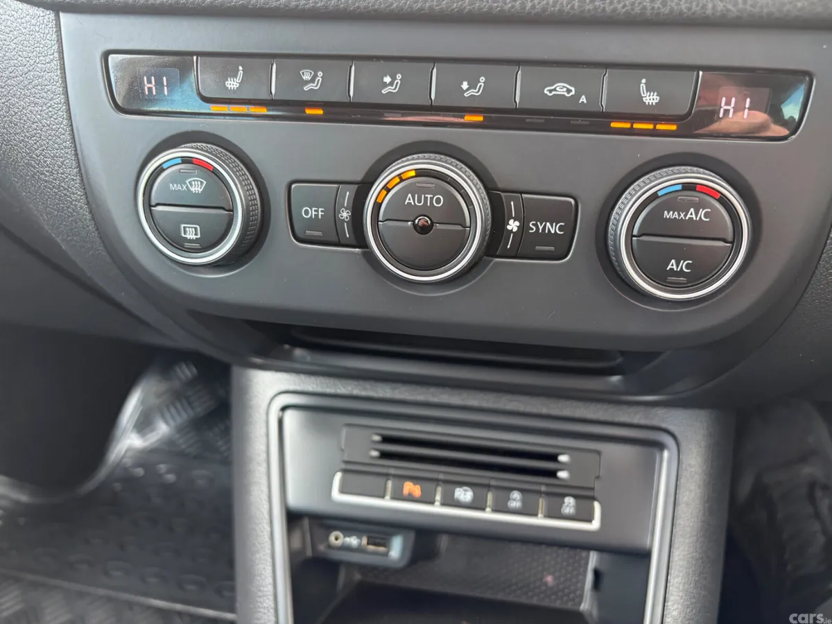 Volkswagen Tiguan SUV, Diesel, 2016, White