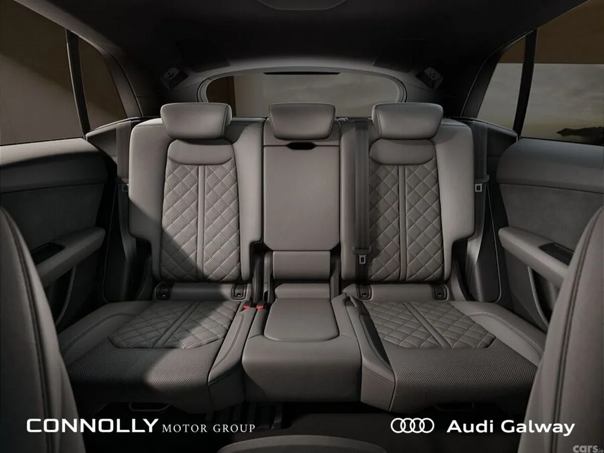 Audi Q8 SUV, Petrol Plug-in Hybrid, 2027, Red