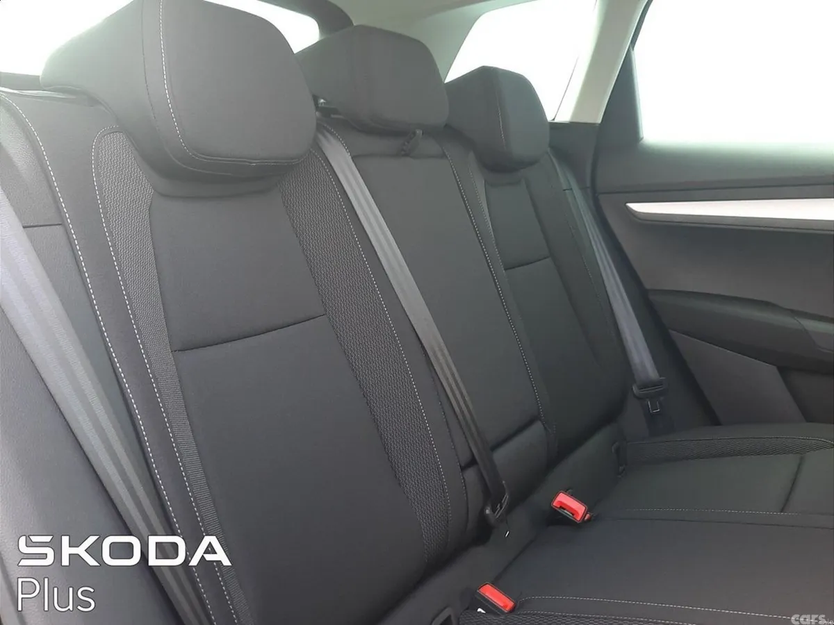 Skoda Karoq SUV, Diesel, 2025, Blue