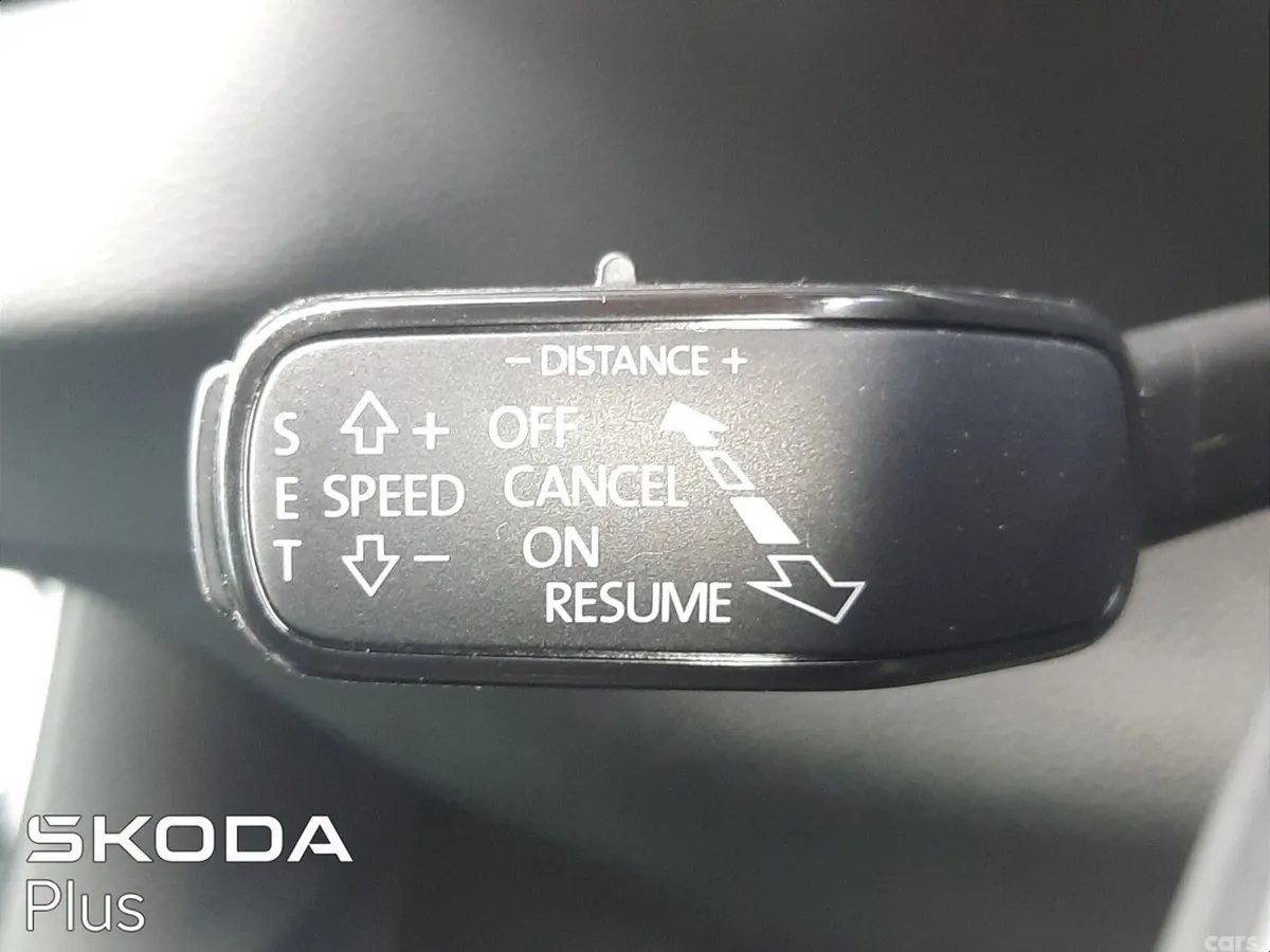 Skoda Karoq SUV, Diesel, 2025, Blue