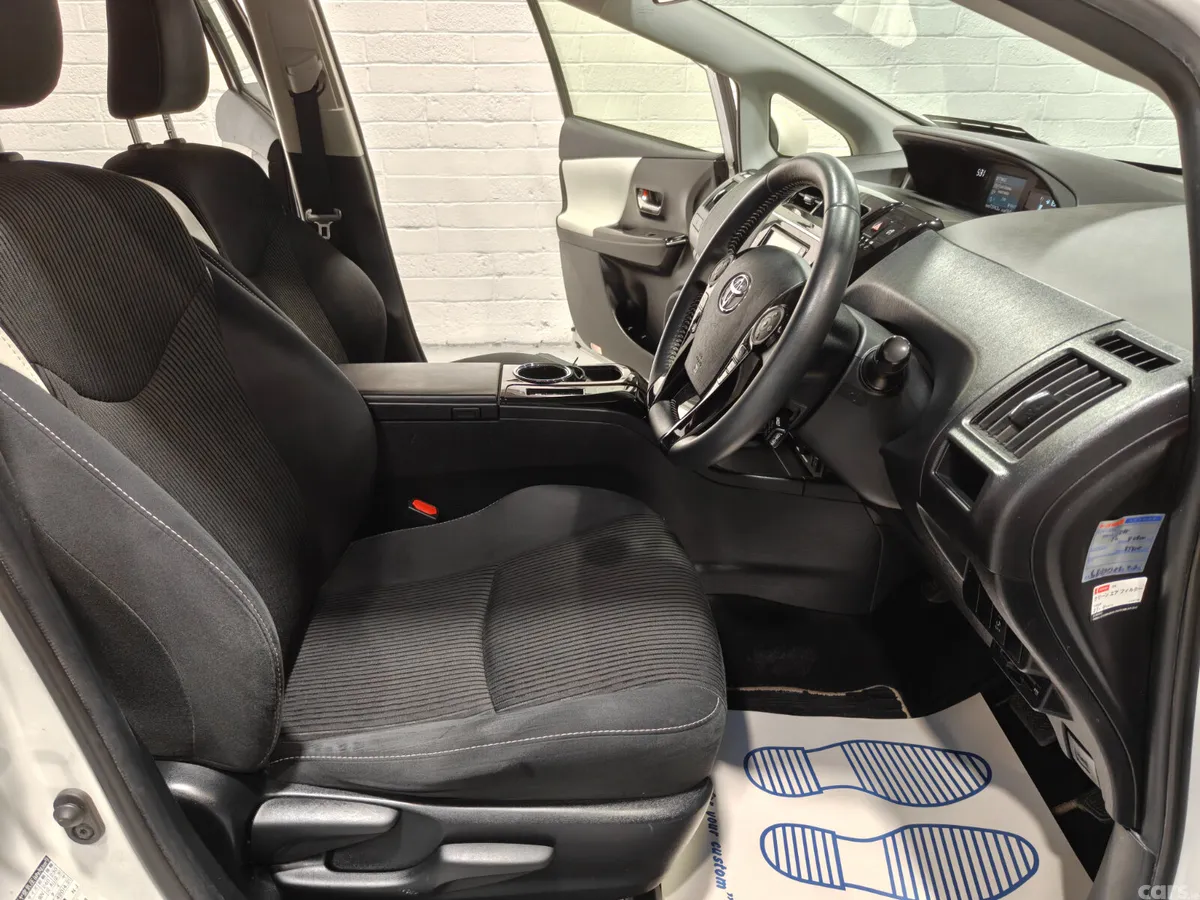 Toyota Prius Estate, Petrol Hybrid, 2019, White