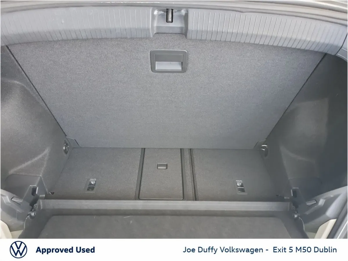 Volkswagen T-Roc SUV, Petrol, 2023, Grey