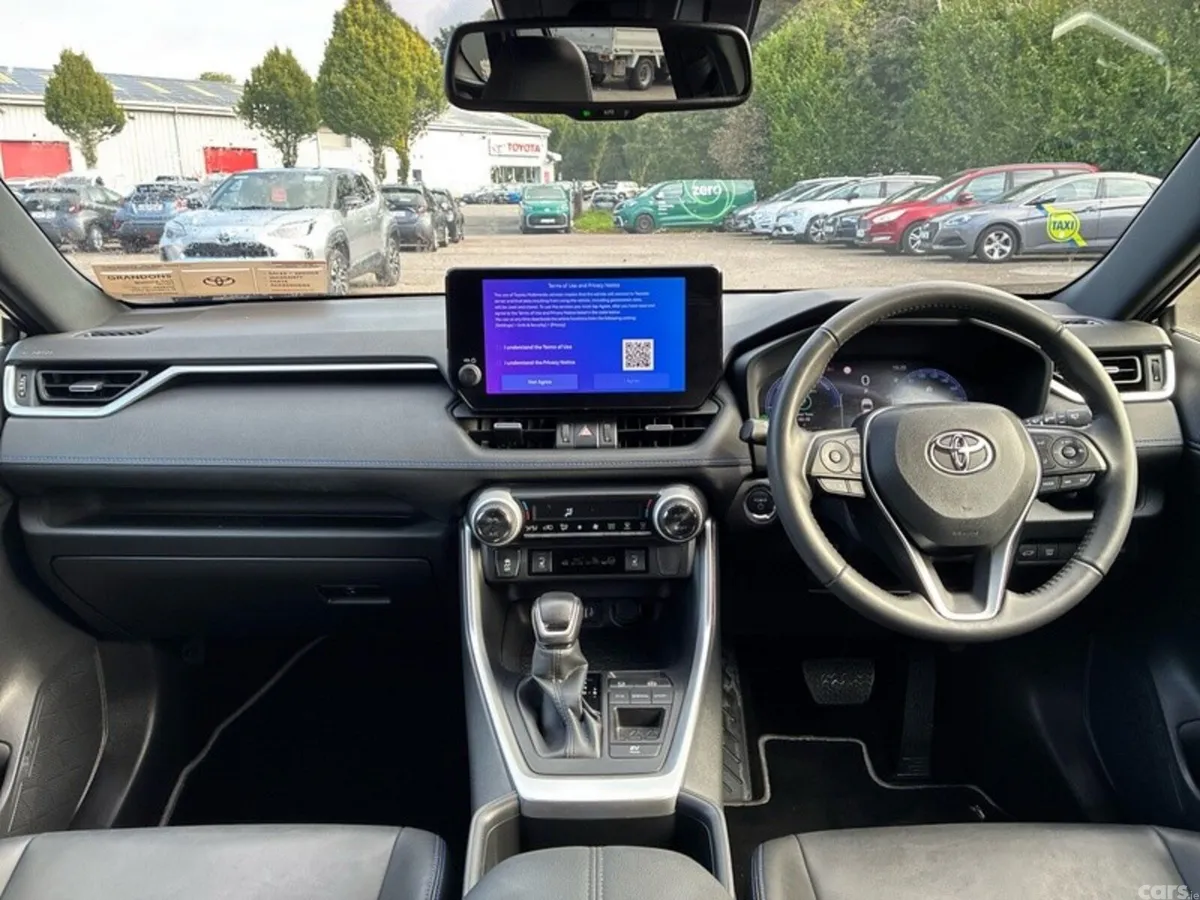 Toyota RAV4 SUV, Petrol Hybrid, 2023, Blue