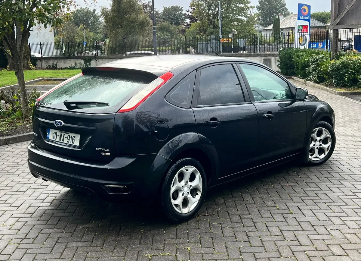 Ford Focus Hatchback, Diesel, 2010, Black