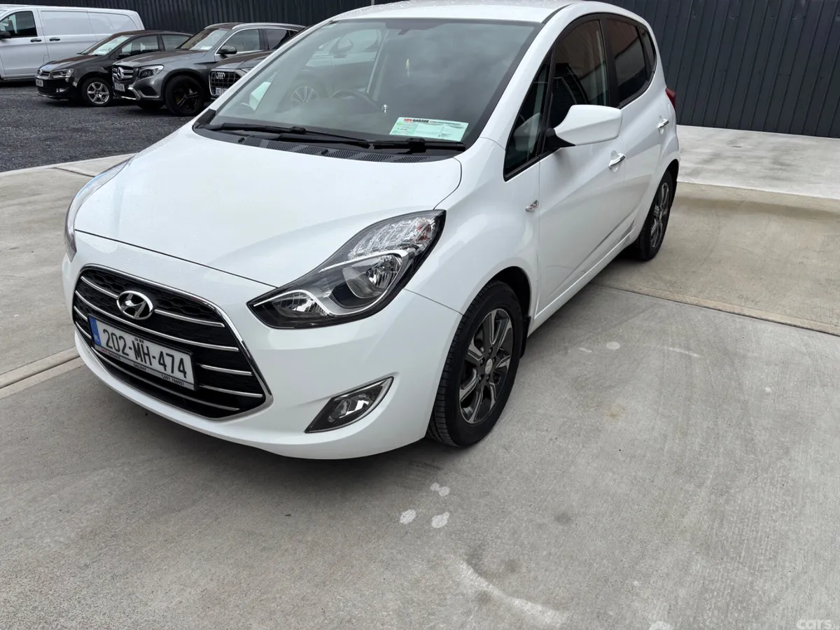 Hyundai ix20 MPV, Petrol, 2020, White