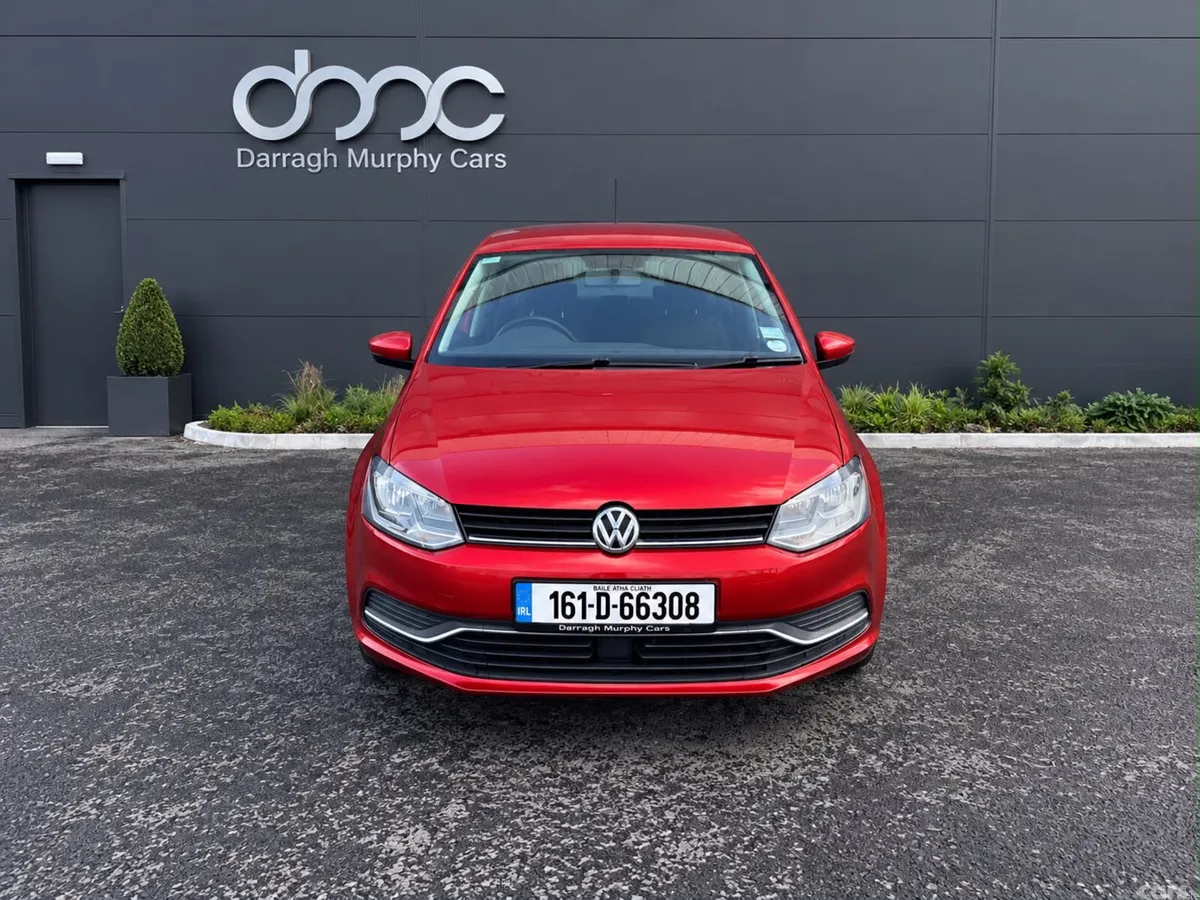 Volkswagen Polo Hatchback, Petrol, 2016, Red