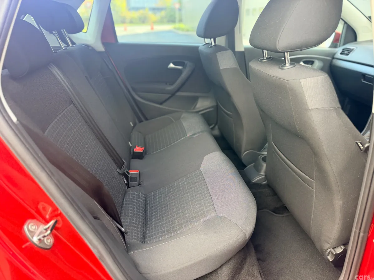 Volkswagen Polo Hatchback, Petrol, 2016, Red