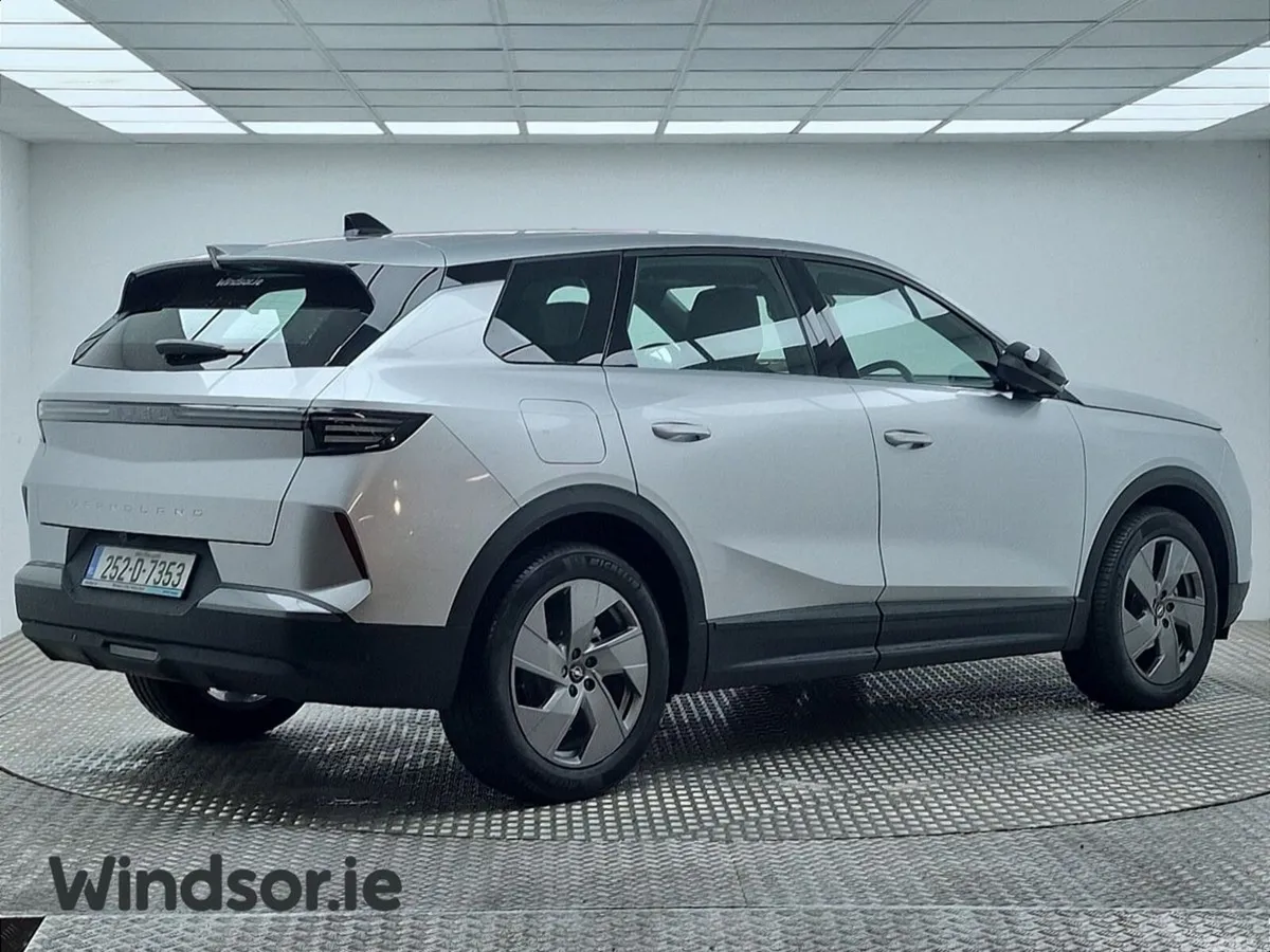 Opel Grandland SUV, Petrol Hybrid, 2025, Silver