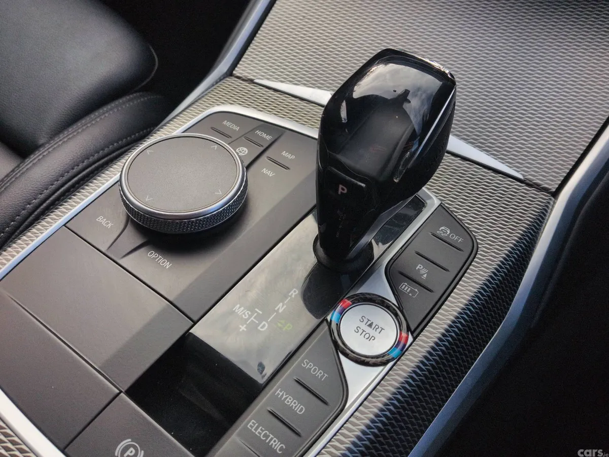 BMW 3-Series Saloon, Petrol Plug-in Hybrid, 2019, Grey