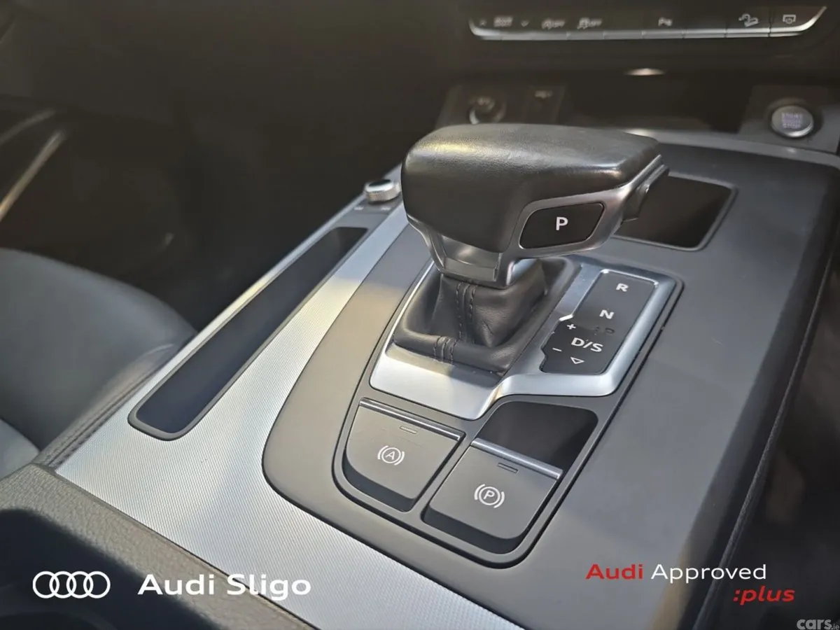 Audi Q5 SUV, Diesel, 2021, Black