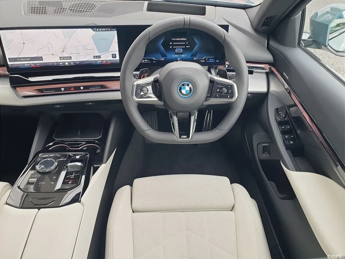 BMW 5-Series Saloon, Petrol Hybrid, 2027, Green