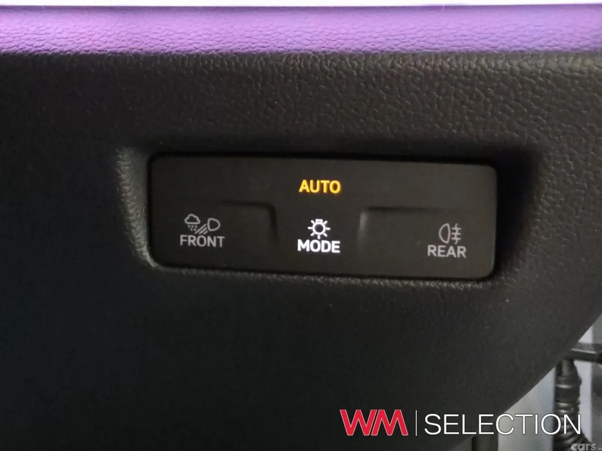 Volkswagen Passat Estate, Diesel, 2026, Grey