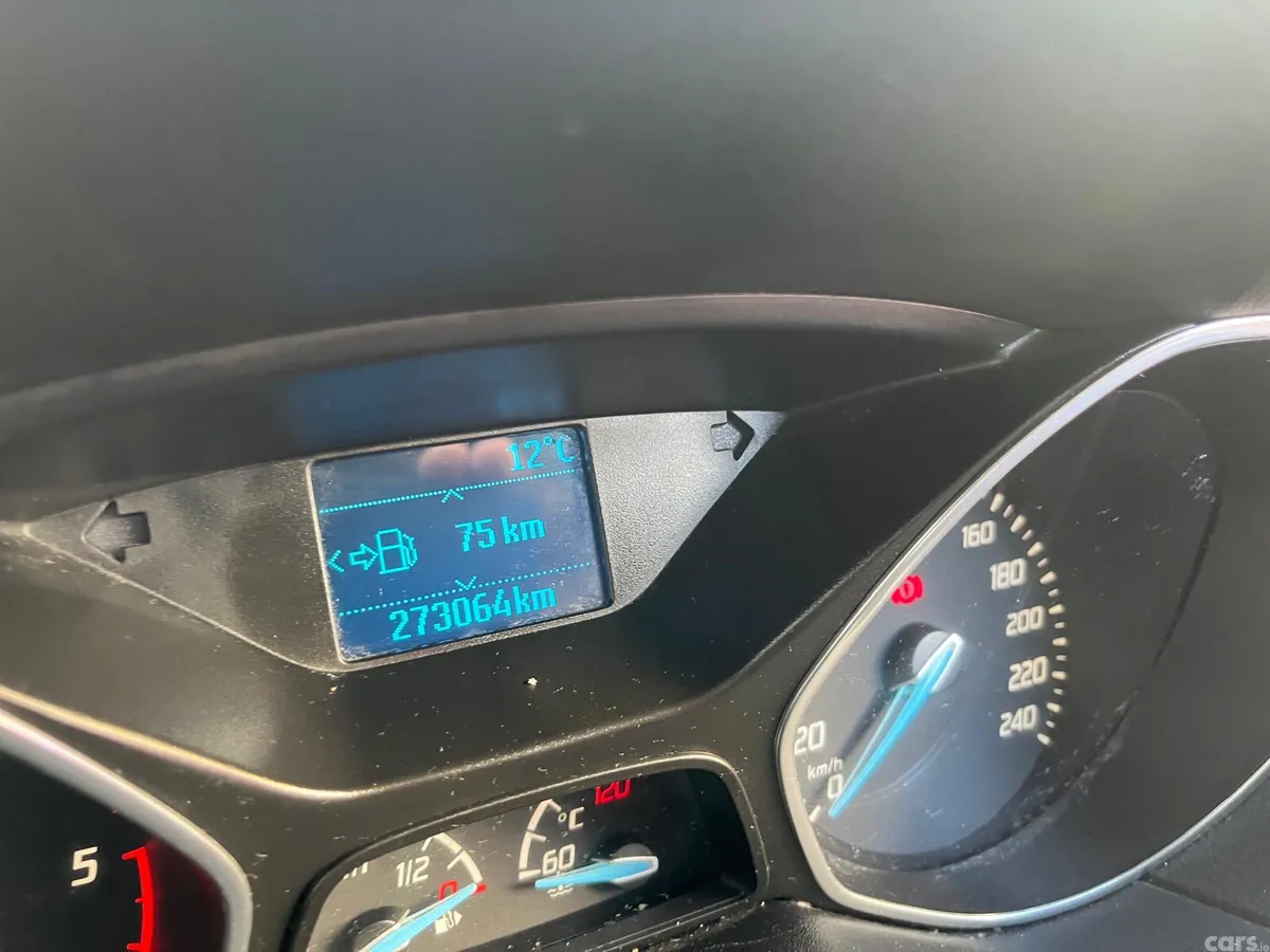Ford Focus Saloon, Diesel, 2014, Silver