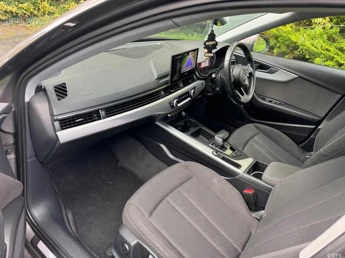 Audi A4 Saloon, Diesel, 2019, Grey