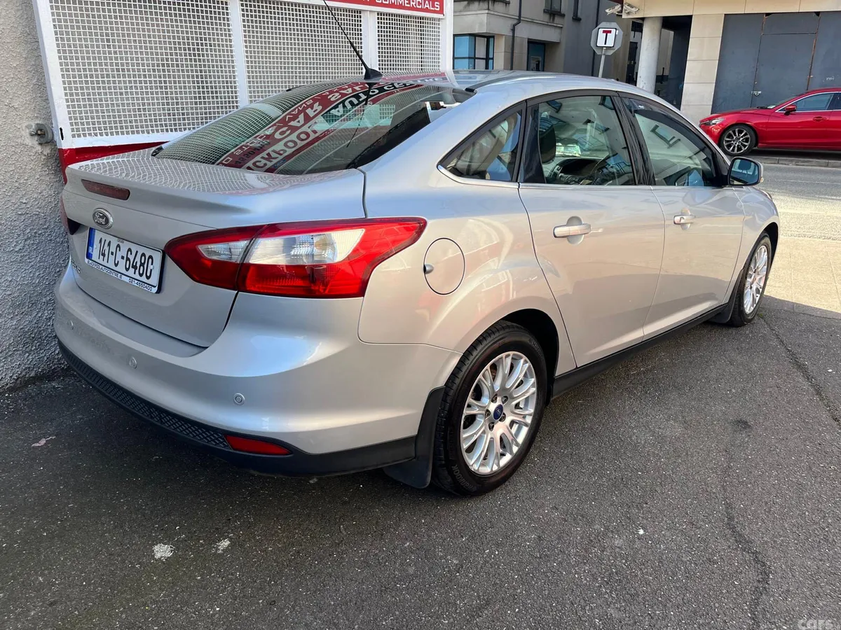 Ford Focus Saloon, Diesel, 2014, Silver