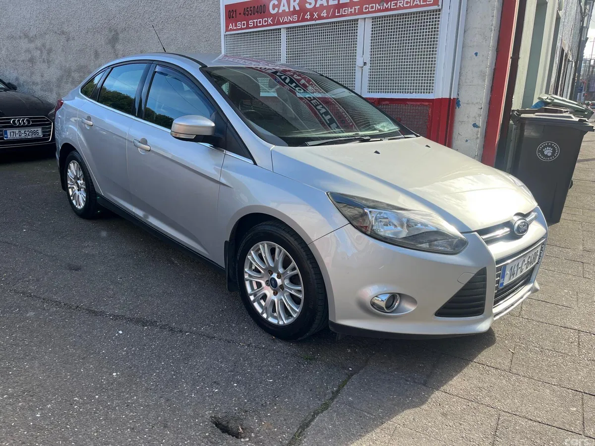 Ford Focus Saloon, Diesel, 2014, Silver