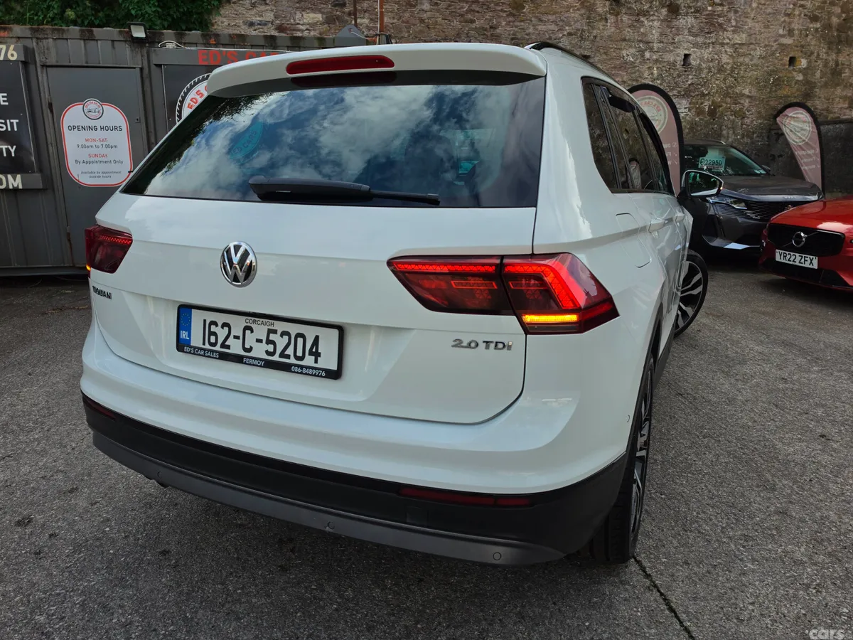Volkswagen Tiguan SUV, Diesel, 2016, White