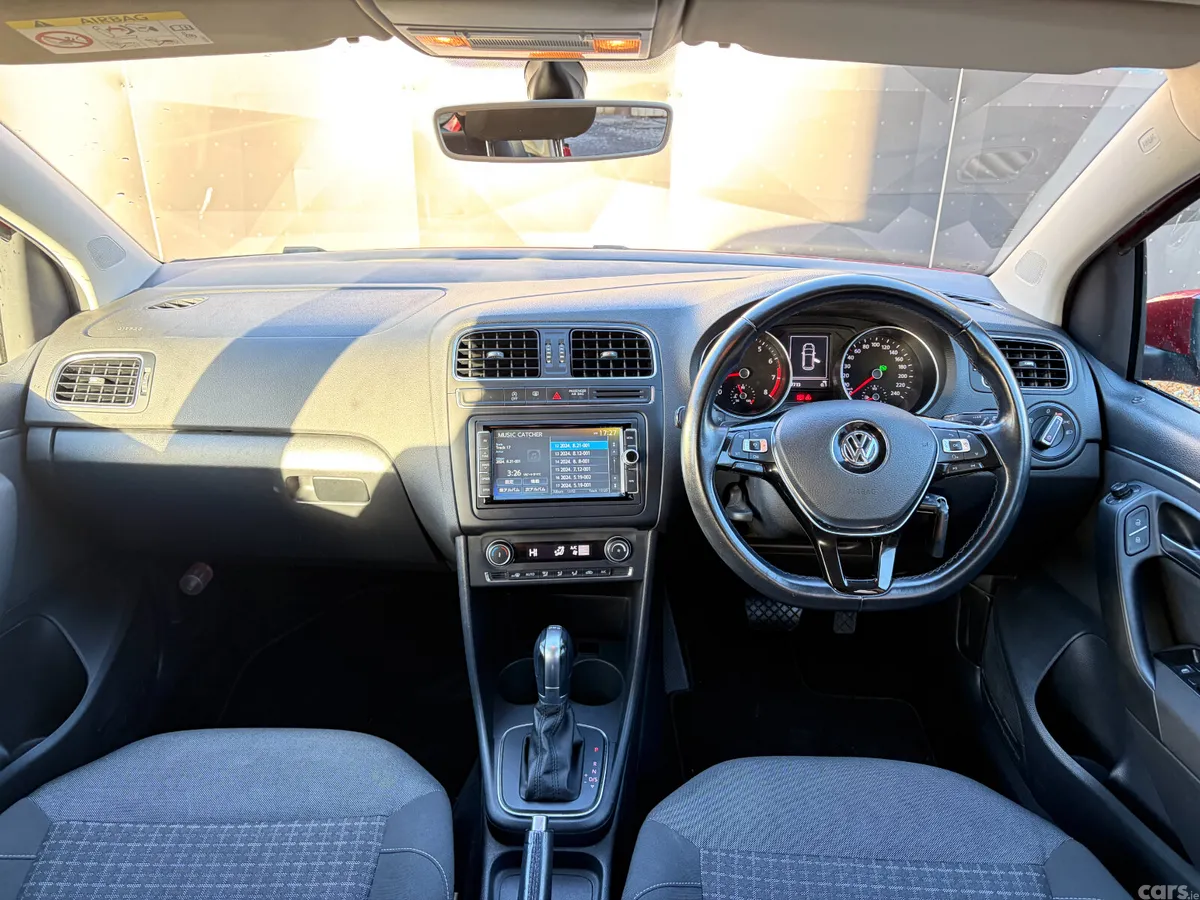 Volkswagen Polo Hatchback, Petrol, 2015, Red