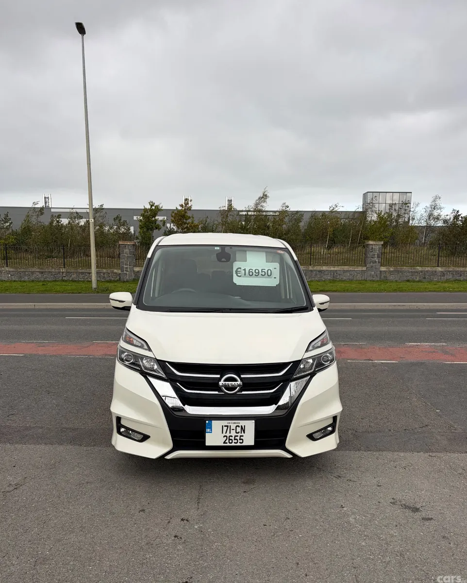 Nissan Serena MPV, Petrol Hybrid, 2017, White