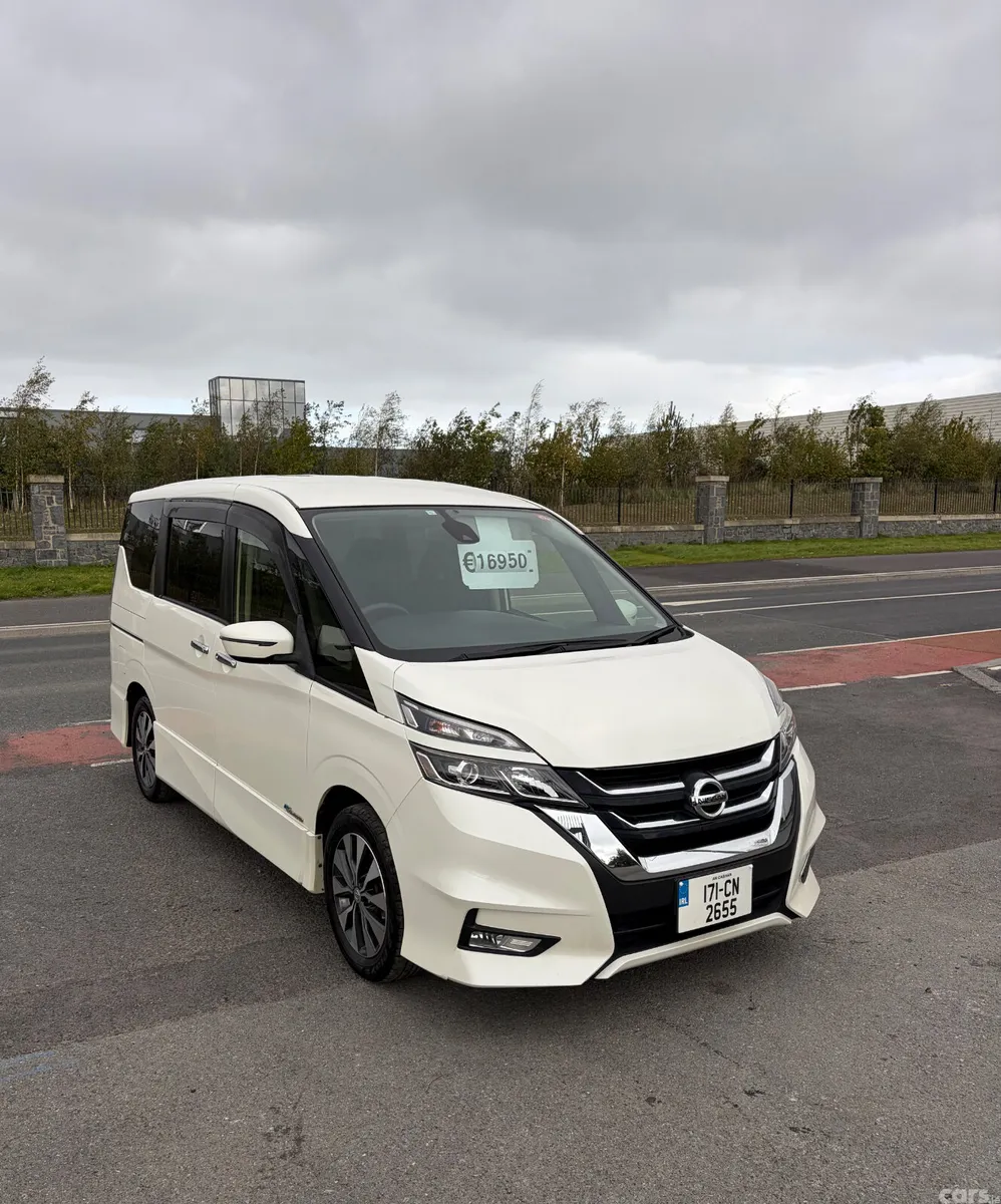 Nissan Serena MPV, Petrol Hybrid, 2017, White