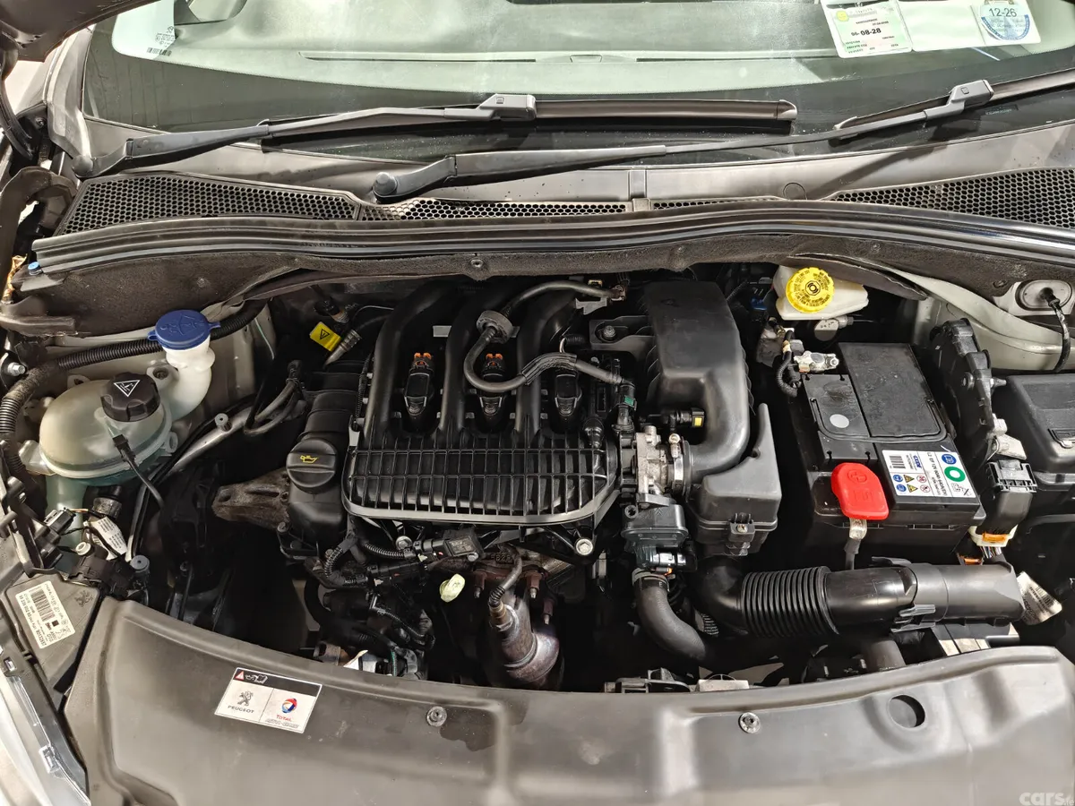 Peugeot 208 Hatchback, Petrol, 2019, Grey