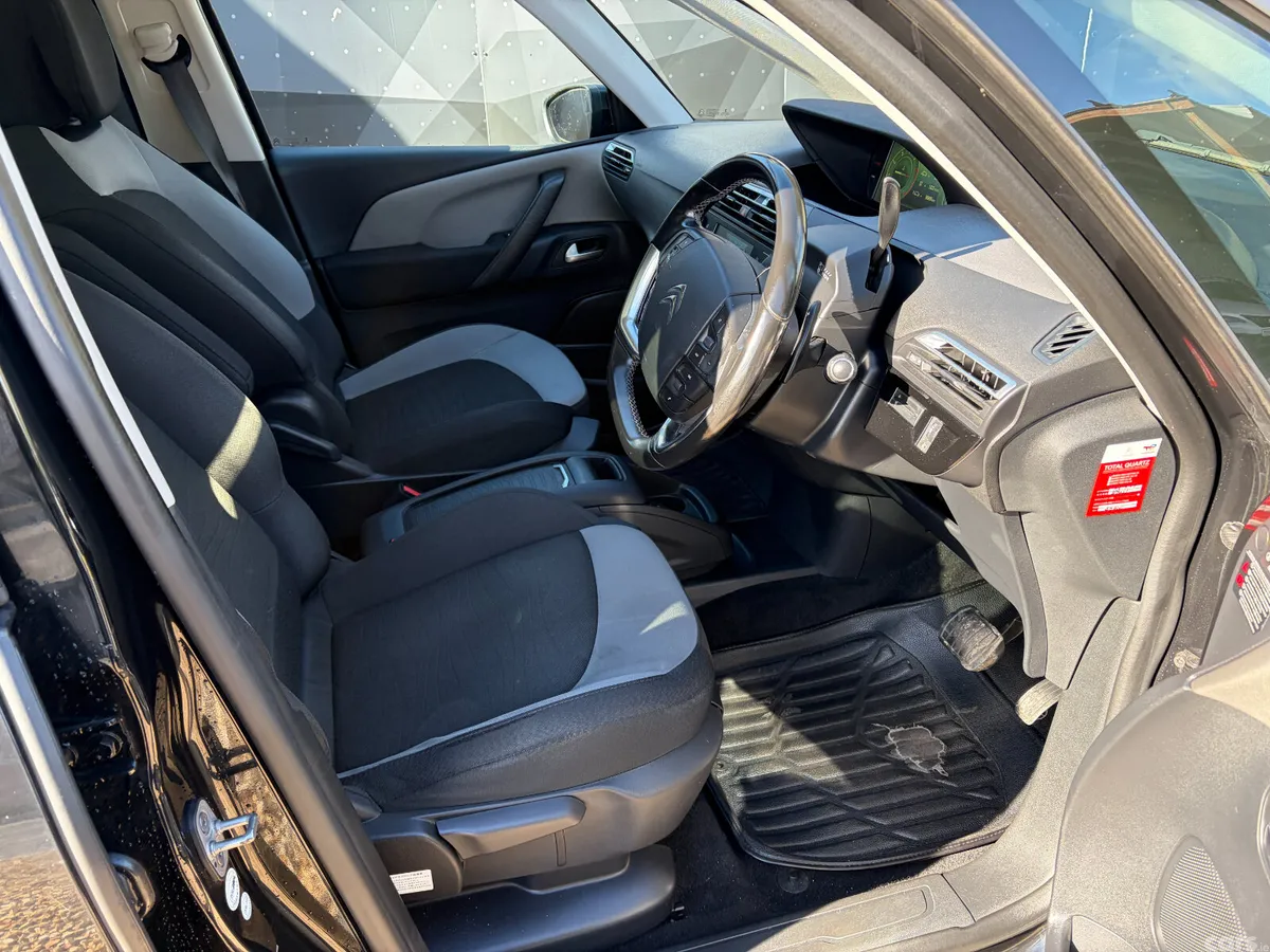Citroen Grand C4 Picasso Hatchback, Petrol, 2016, Black