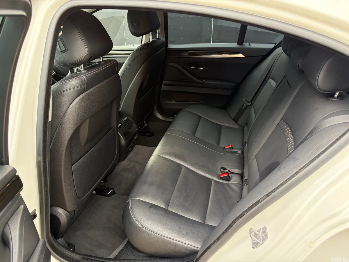 BMW 5-Series Saloon, Diesel, 2014, White