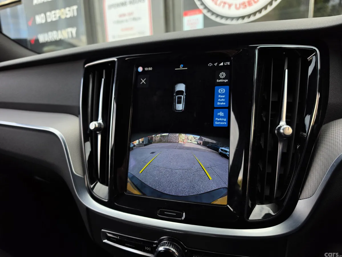 Volvo V60 Estate, Petrol Hybrid, 2022, Black