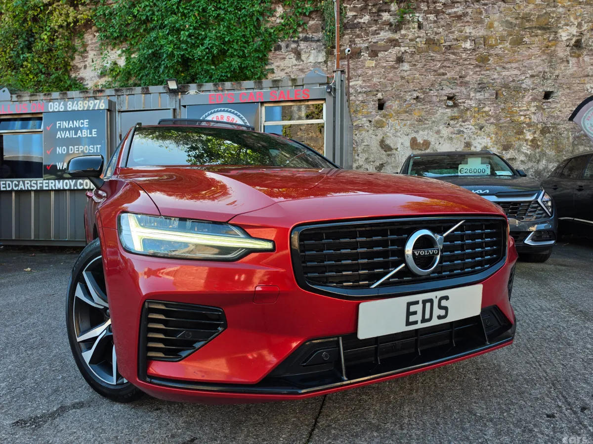 Volvo V60 Estate, Petrol Hybrid, 2022, Red
