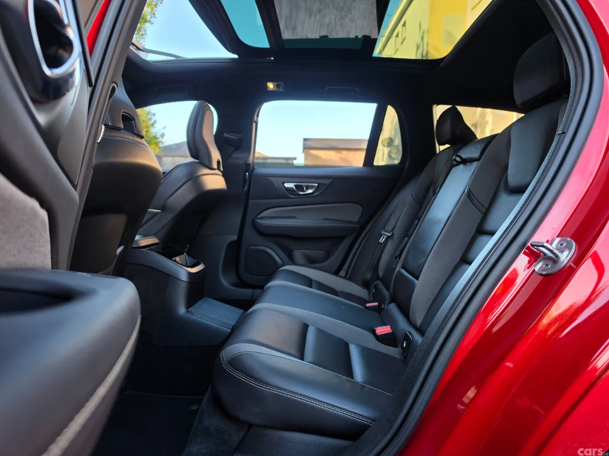 Volvo V60 Estate, Petrol Hybrid, 2022, Red