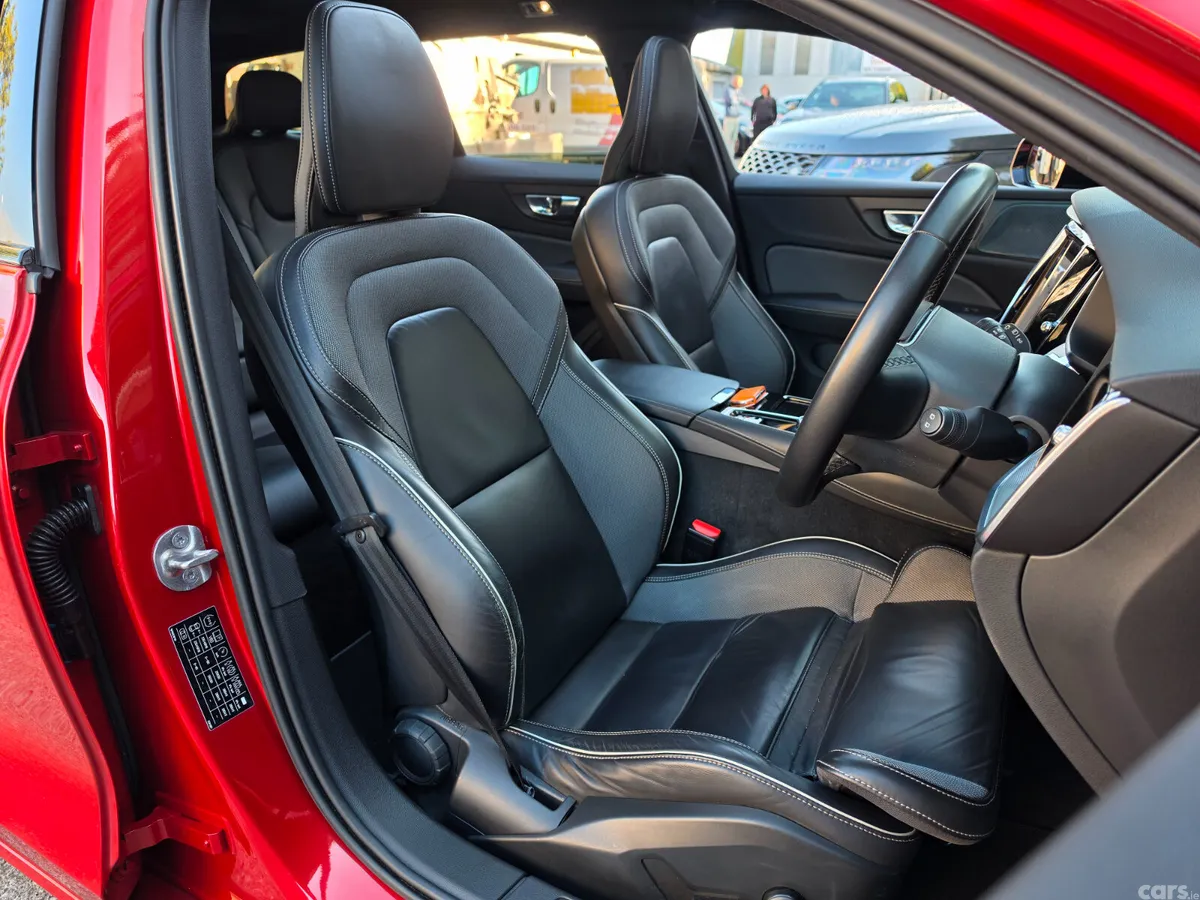 Volvo V60 Estate, Petrol Hybrid, 2022, Red