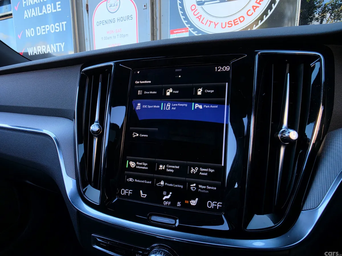 Volvo V60 Estate, Petrol Hybrid, 2022, Red