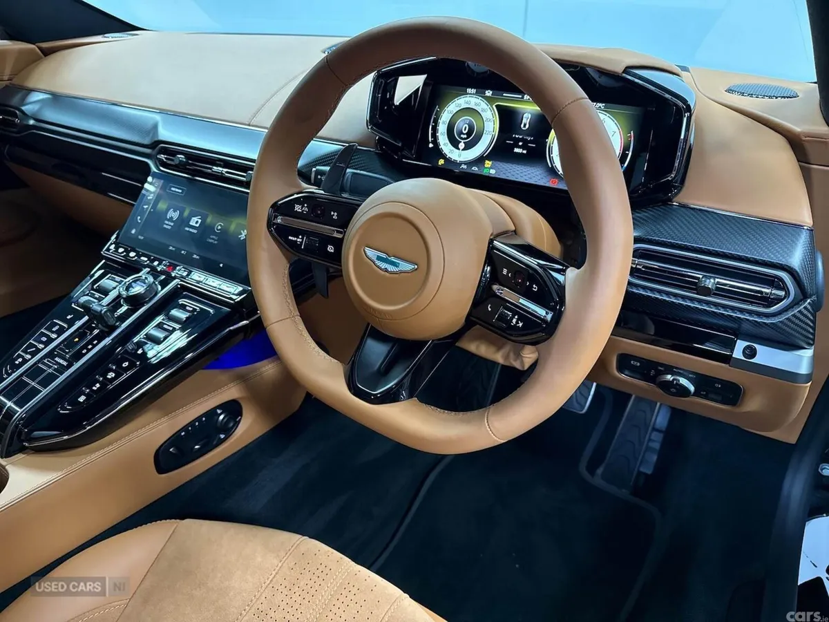 Aston Martin Vantage , Petrol, 2026, Green