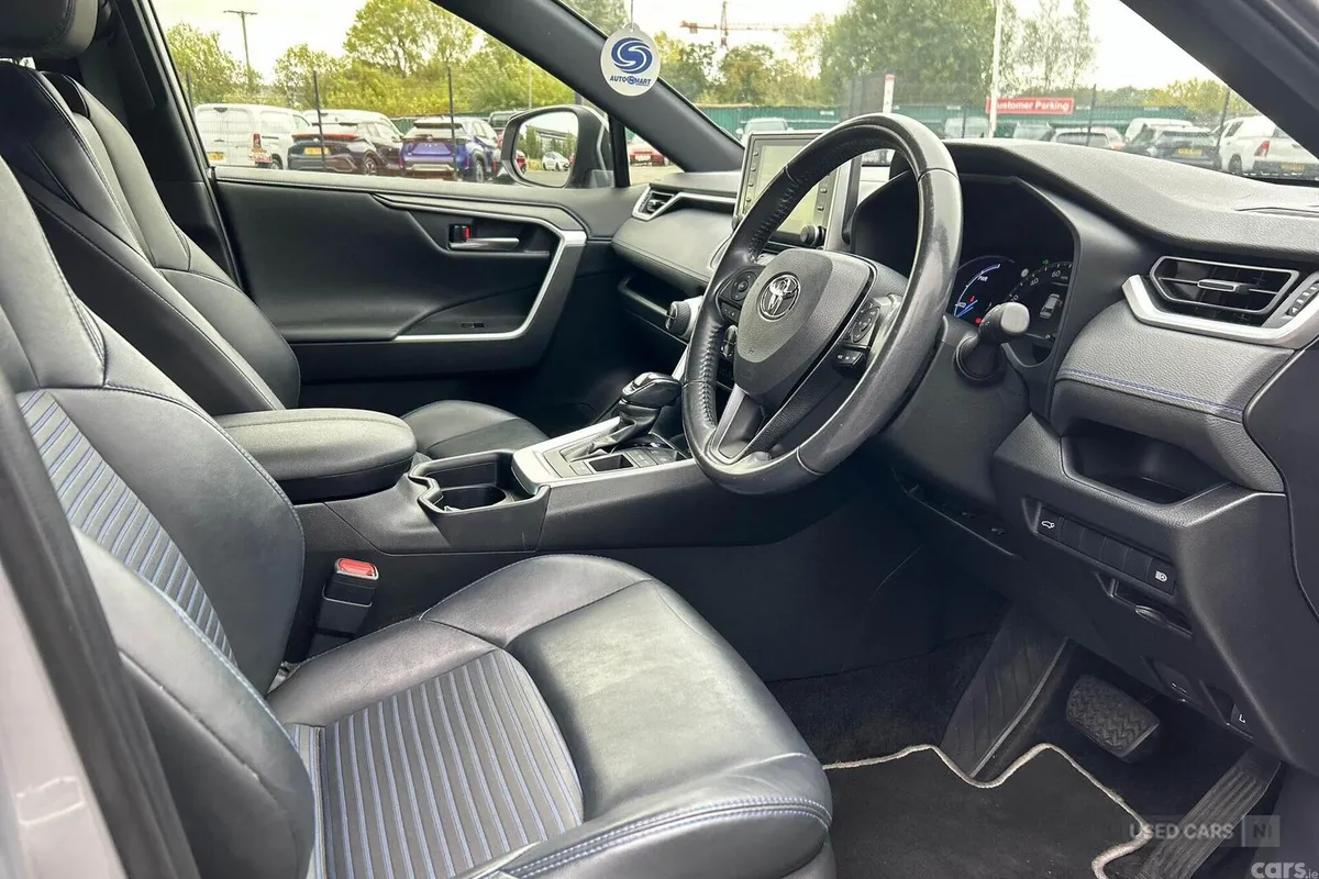 Toyota RAV4 SUV, Petrol Hybrid, 2020, Silver