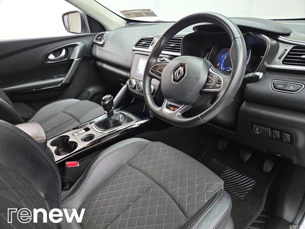 Renault Kadjar SUV, Petrol, 2019, White