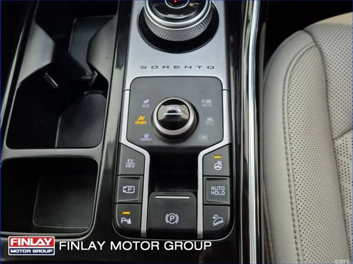 Kia Sorento SUV, Petrol Plug-in Hybrid, 2022, Black