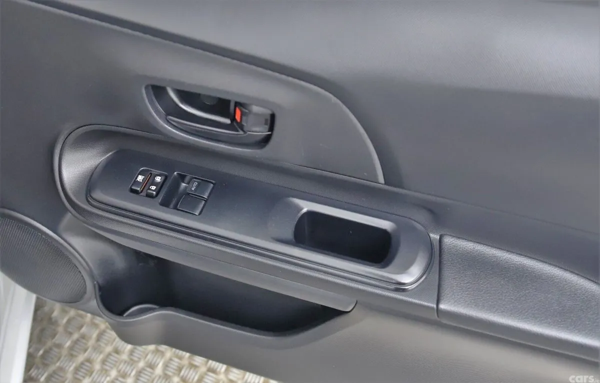 Toyota Aqua Hatchback, Petrol Hybrid, 2021, Silver