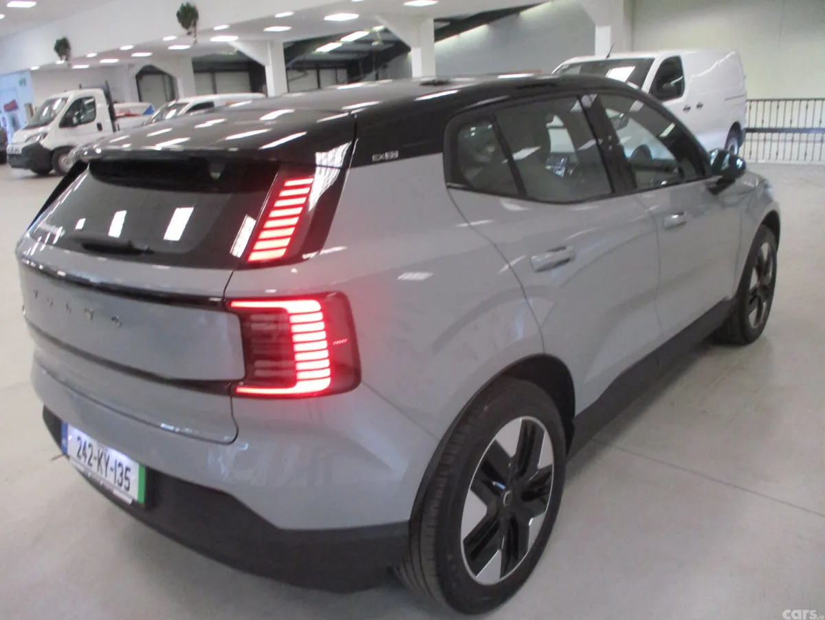 Volvo EX30 Estate/Jeep, Electric, 2024, Grey