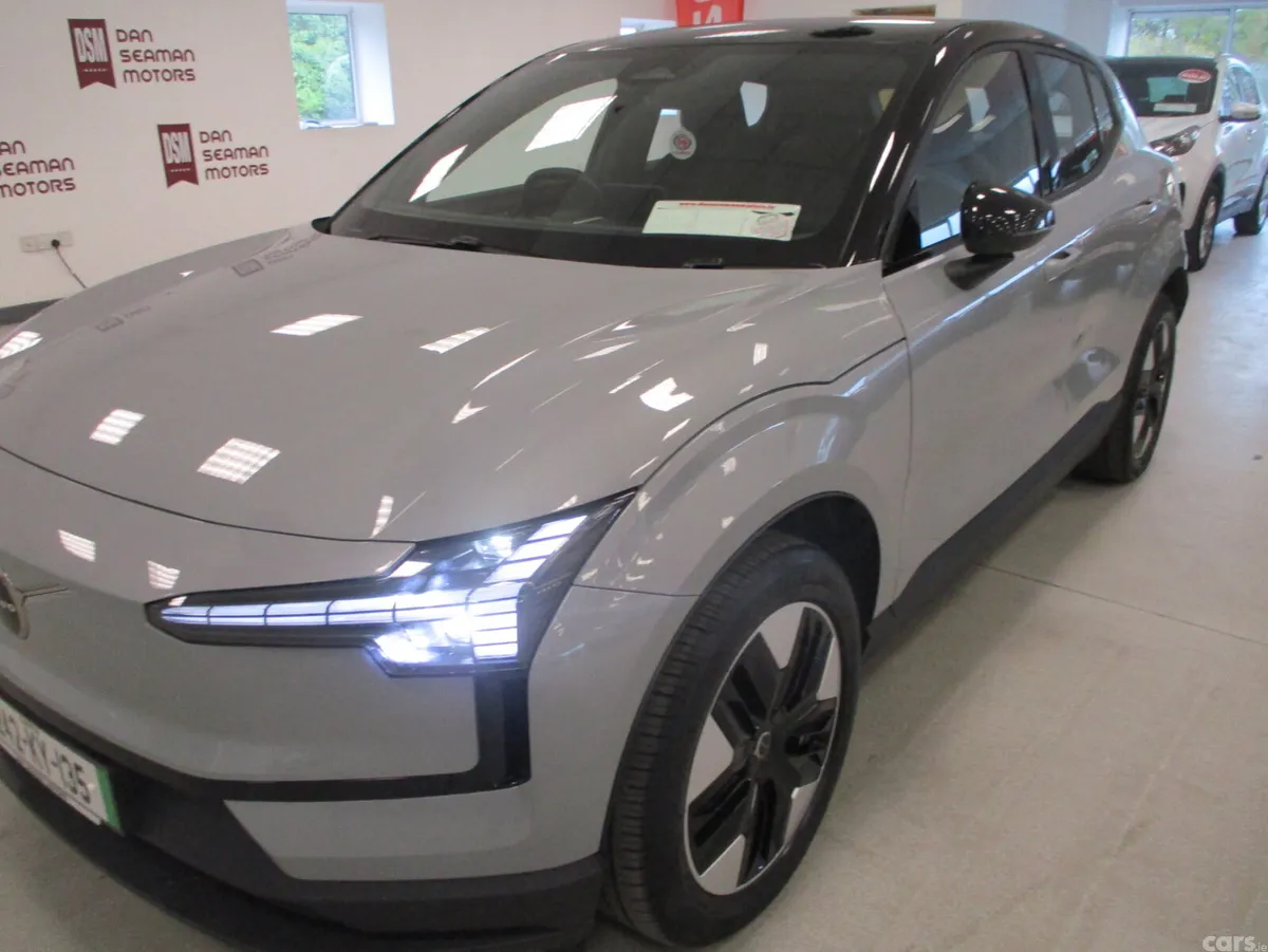 Volvo EX30 Estate/Jeep, Electric, 2024, Grey