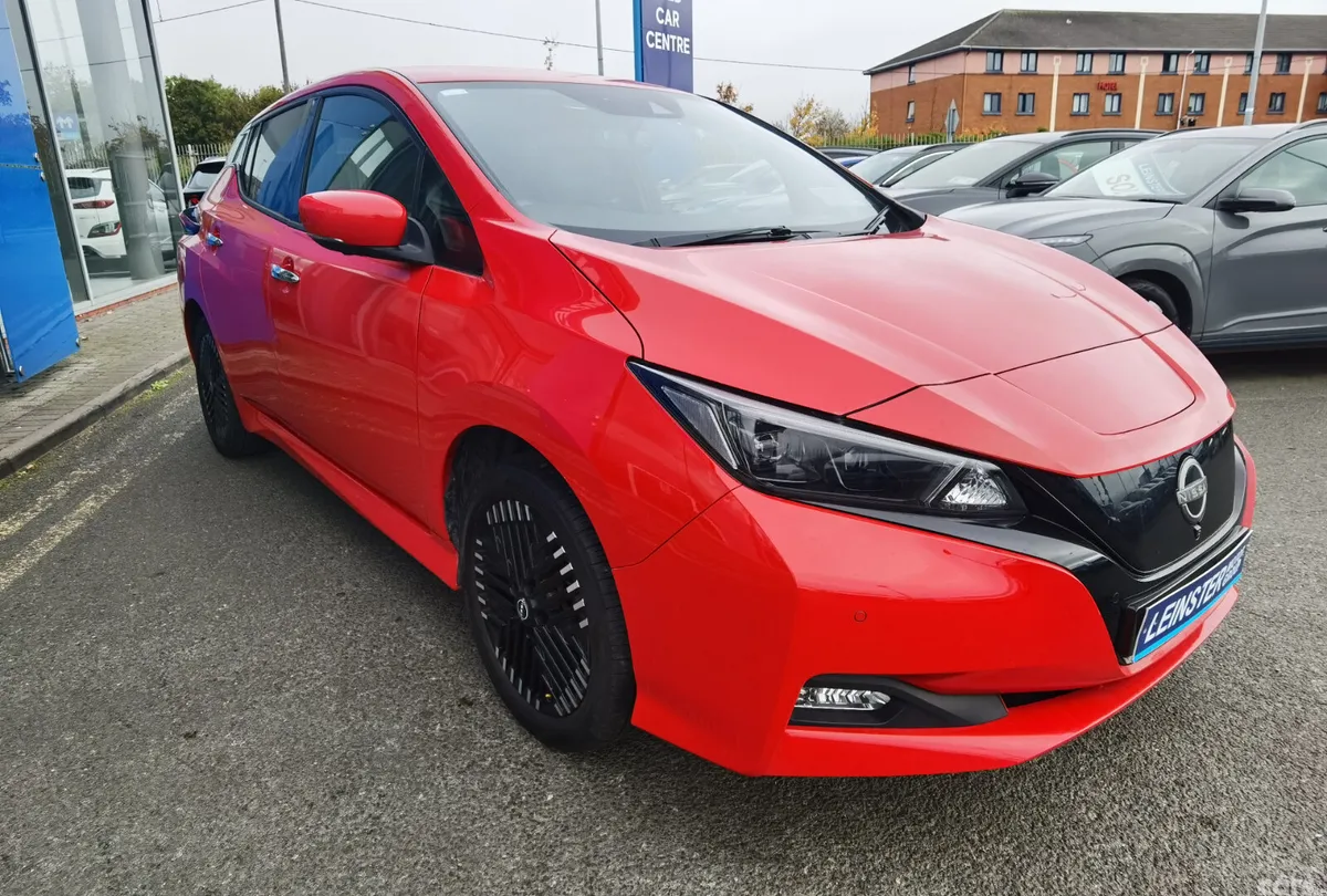 Nissan Leaf Hatchback, Electric, 2022, Red