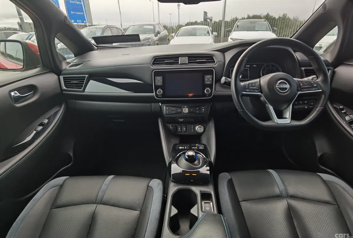 Nissan Leaf Hatchback, Electric, 2022, Red
