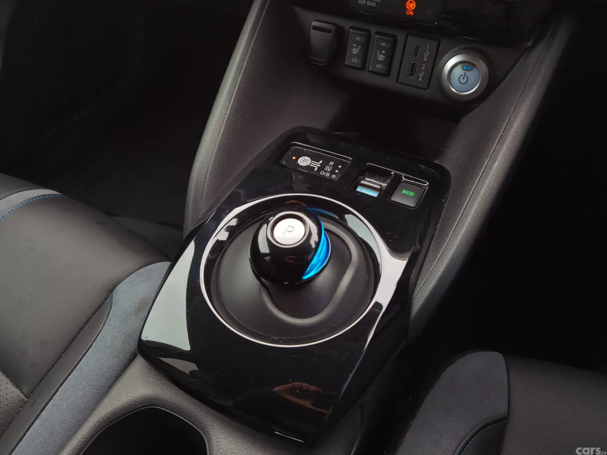 Nissan Leaf Hatchback, Electric, 2022, Red