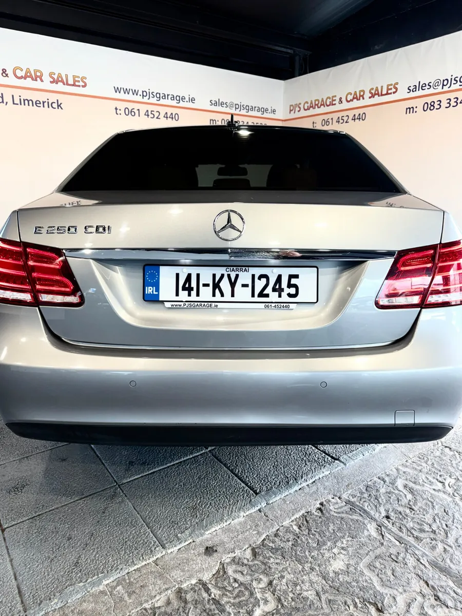 Mercedes-Benz E-Class Saloon, Diesel, 2014, Silver