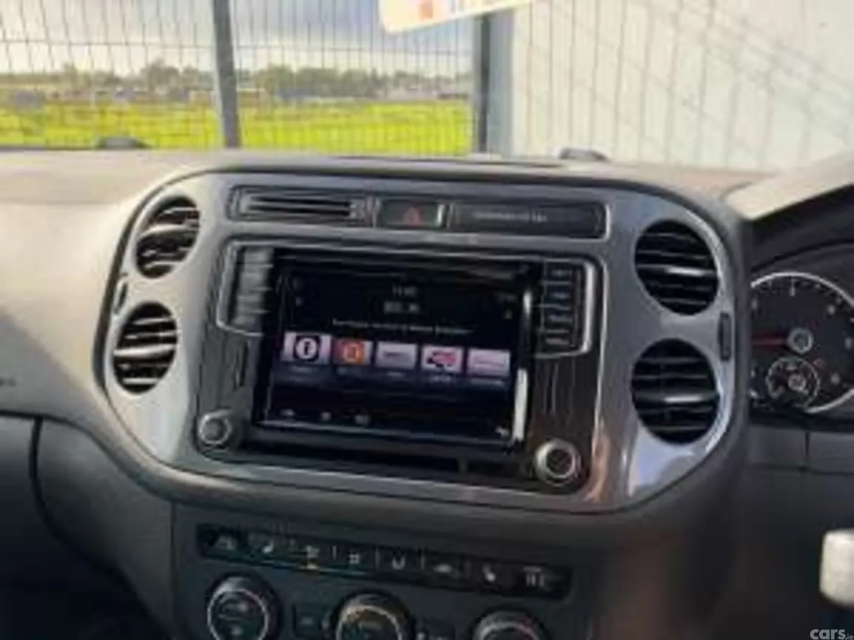 Volkswagen Tiguan SUV, Diesel, 2016, Black