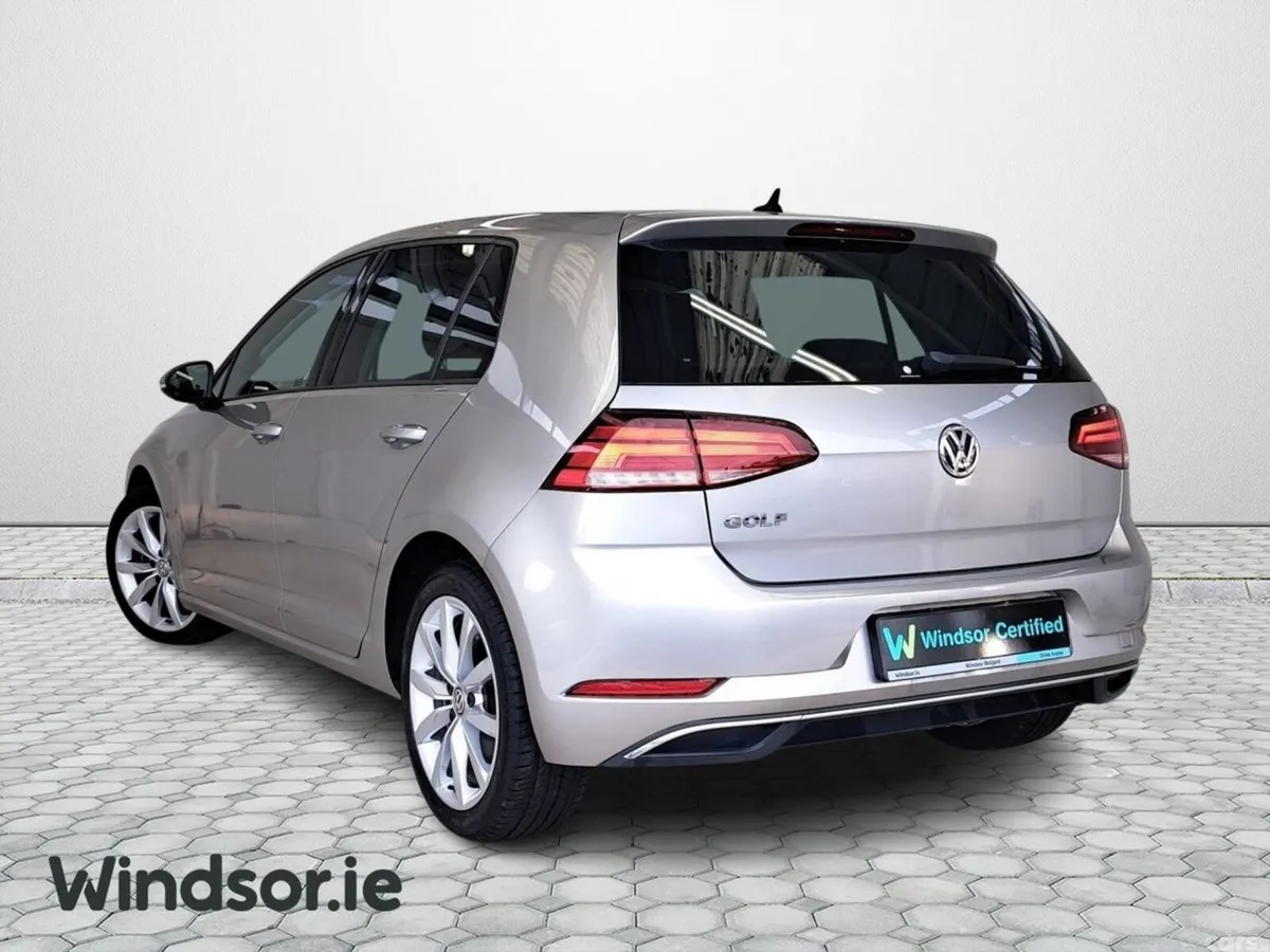 Volkswagen Golf Hatchback, Petrol, 2019, Silver